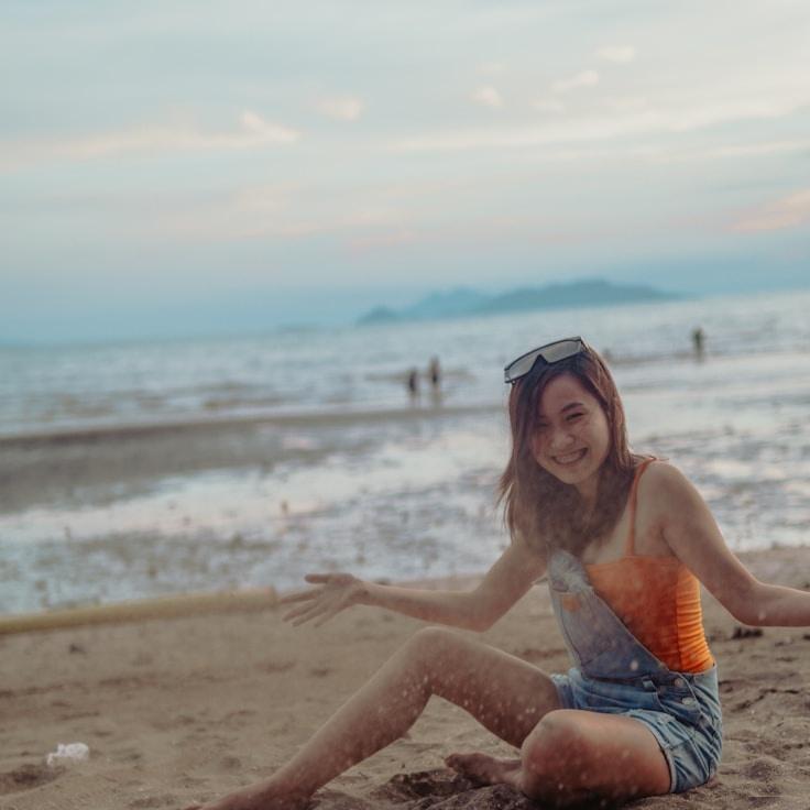 Portrait of Nova Ríos, group coordinator and fusion cuisine expert